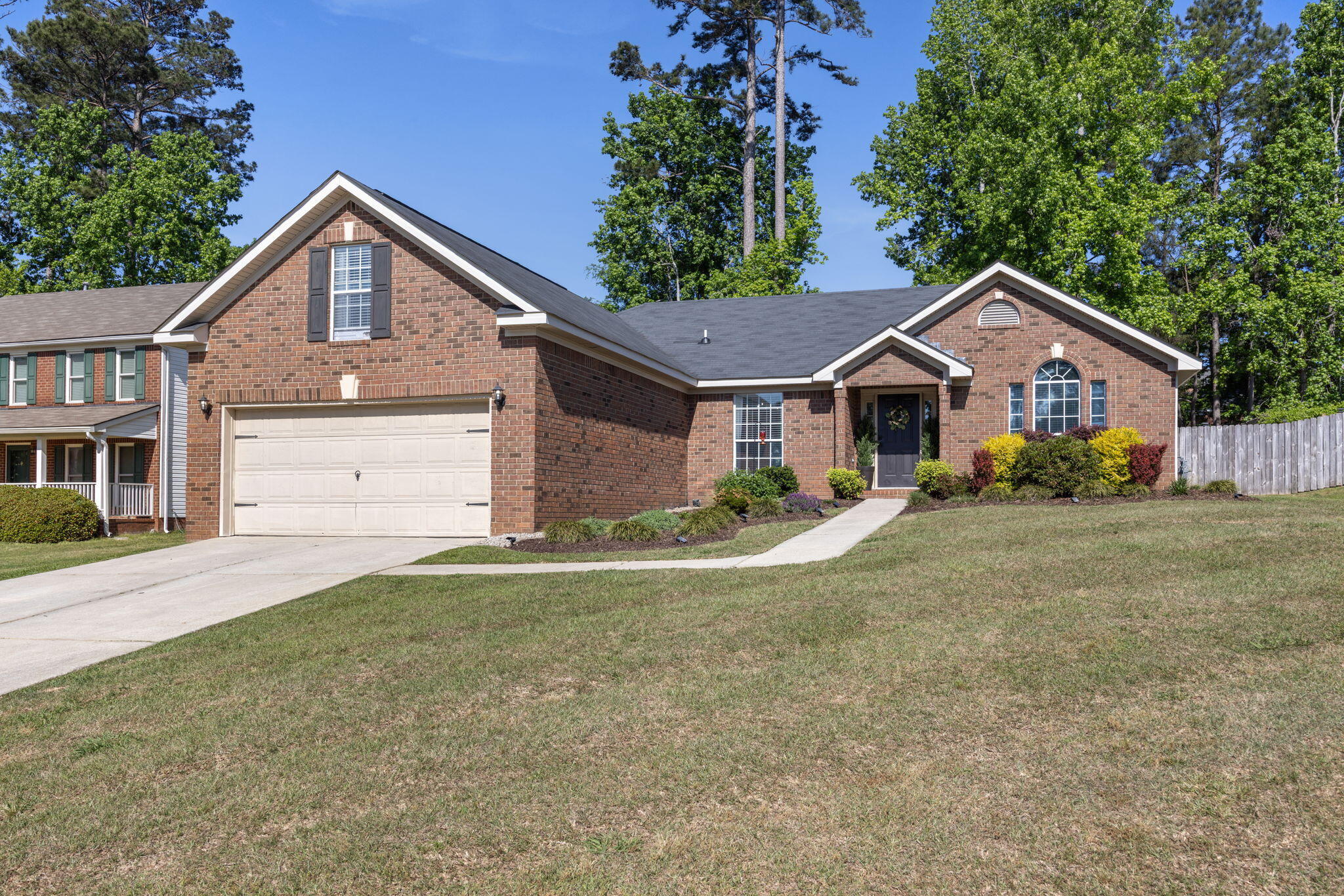1320 Maple Leaf Court