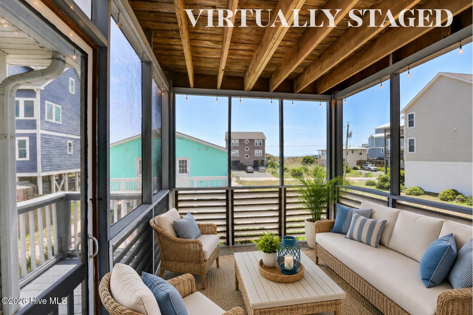 2720 Island Drive