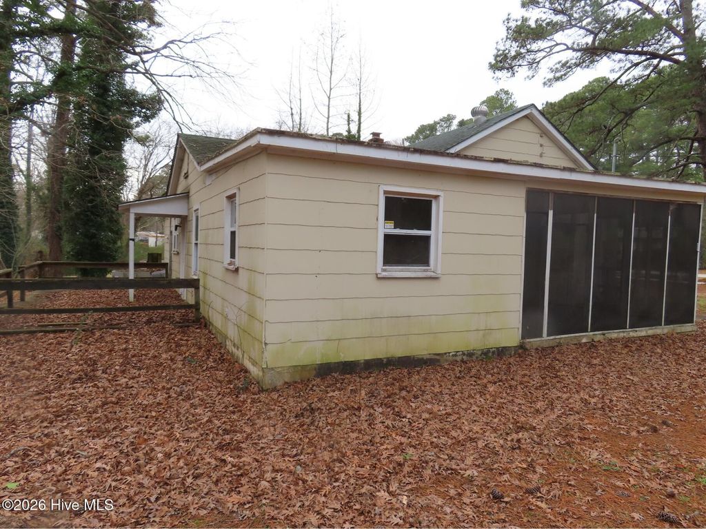 Photo of 106 Church Drive, Winton, NC 27986 (MLS # 100547724)