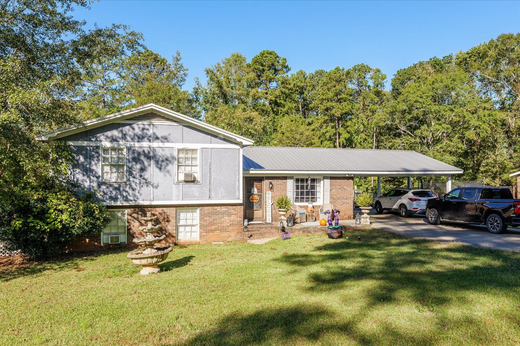 Photo of 325 N N ELIJAH CLARK DR. Drive, Washington, GA 30673 (MLS # 538795)