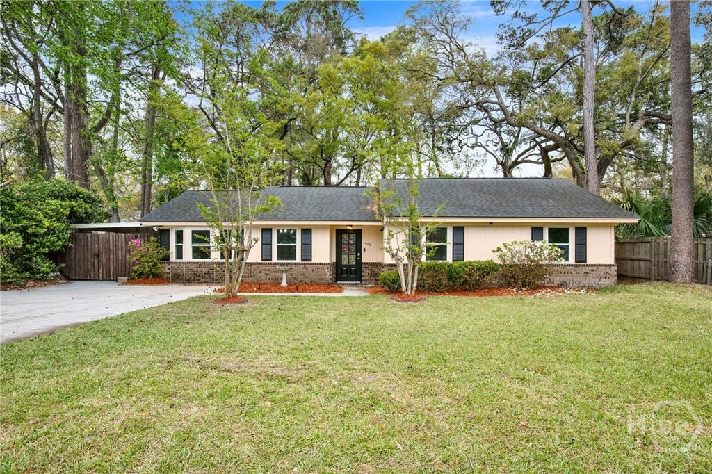 Photo of 1506 Whitfield Park Circle, Savannah, GA 31406 (MLS # SA351988)