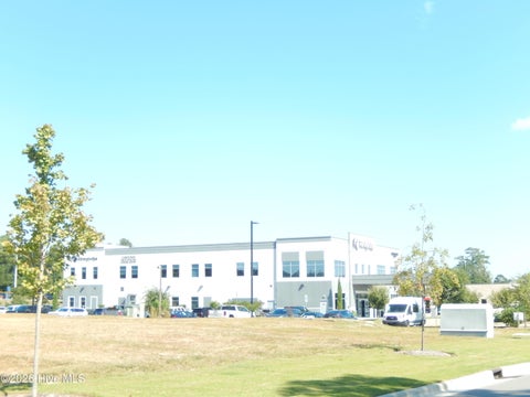 Tiny photo for 8 Scotts Hill Loop Road, Wilmington, NC 28411 (MLS # 100600000)