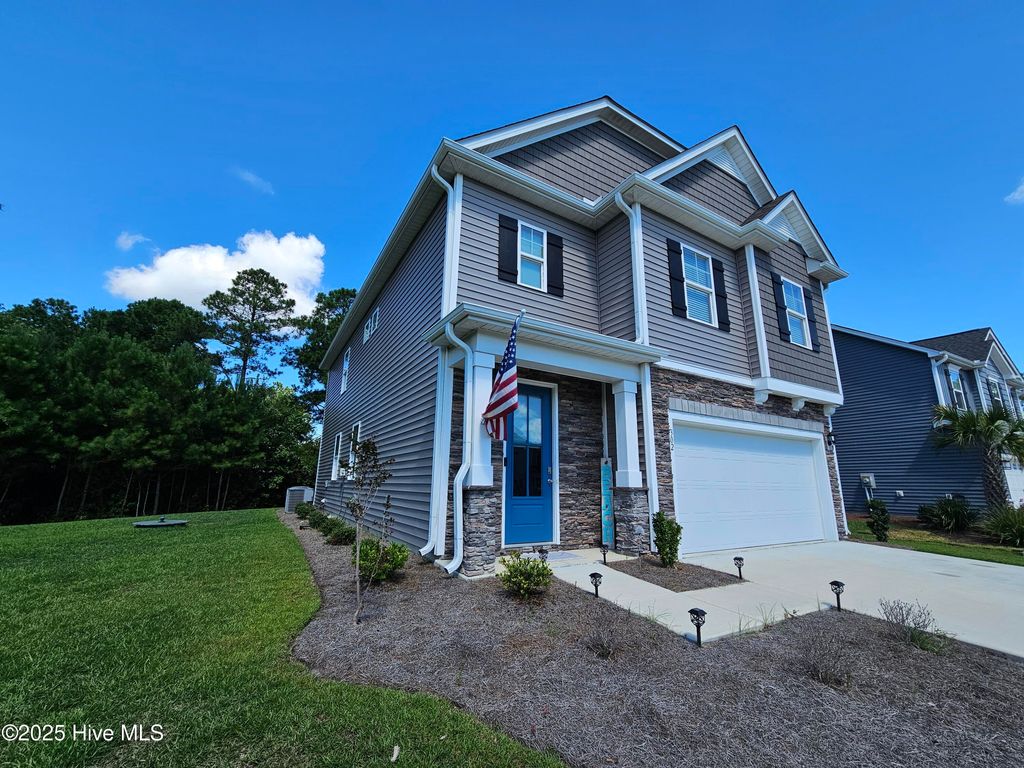 Photo of 302 Red Cedar Drive, Sneads Ferry, NC 28460 (MLS # 100544791)