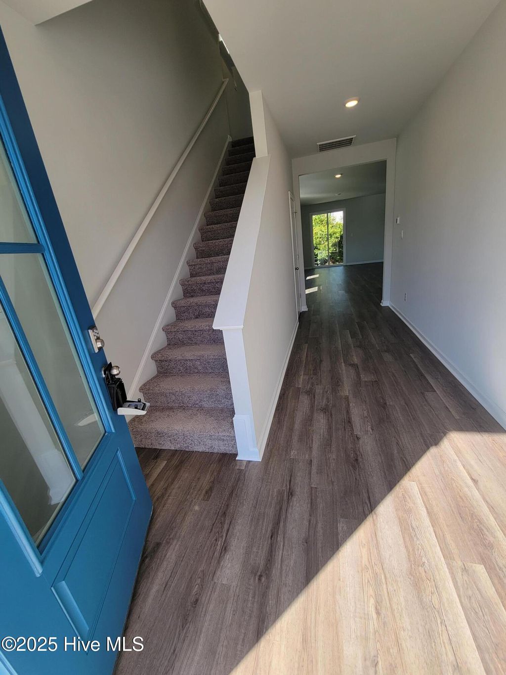 Photo of 302 Red Cedar Drive, Sneads Ferry, NC 28460 (MLS # 100544791)