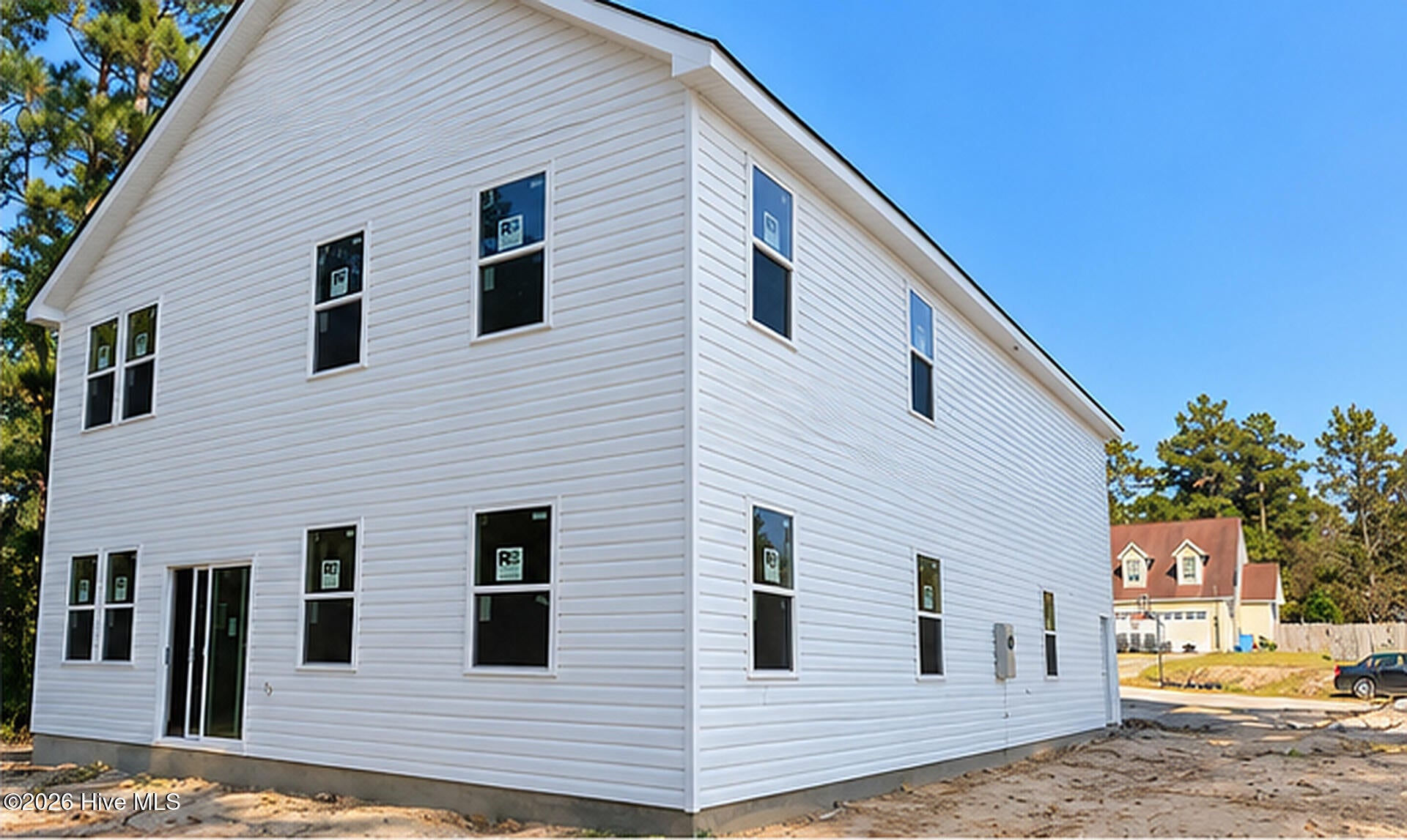 305 Sun Street