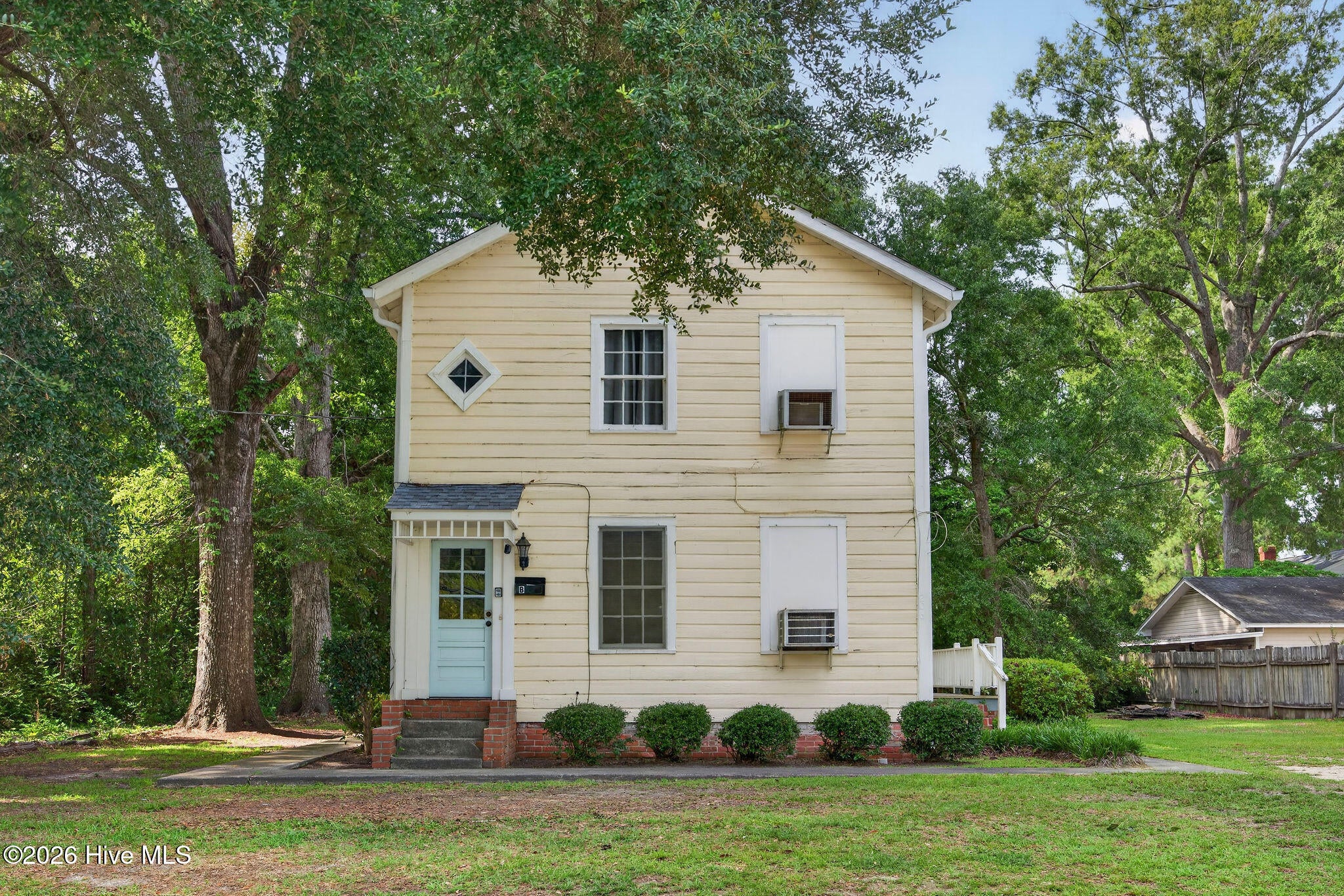 206 E Calhoun Street, Whiteville, NC, 28472