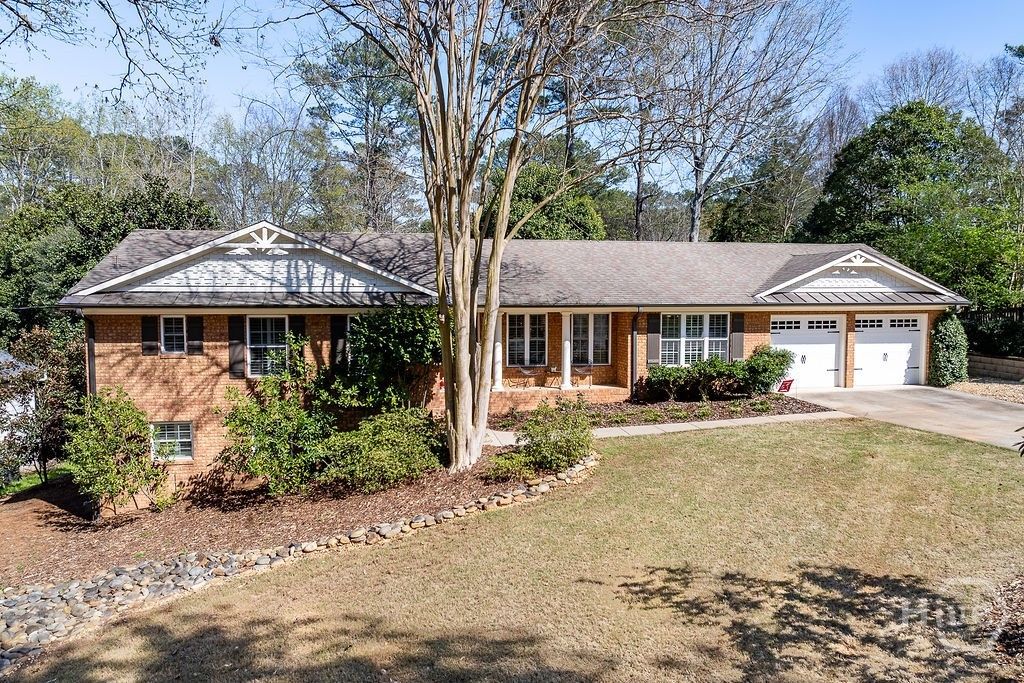 Photo of 275 Davis Estates Road, Athens, GA 30606 (MLS # CL349550)