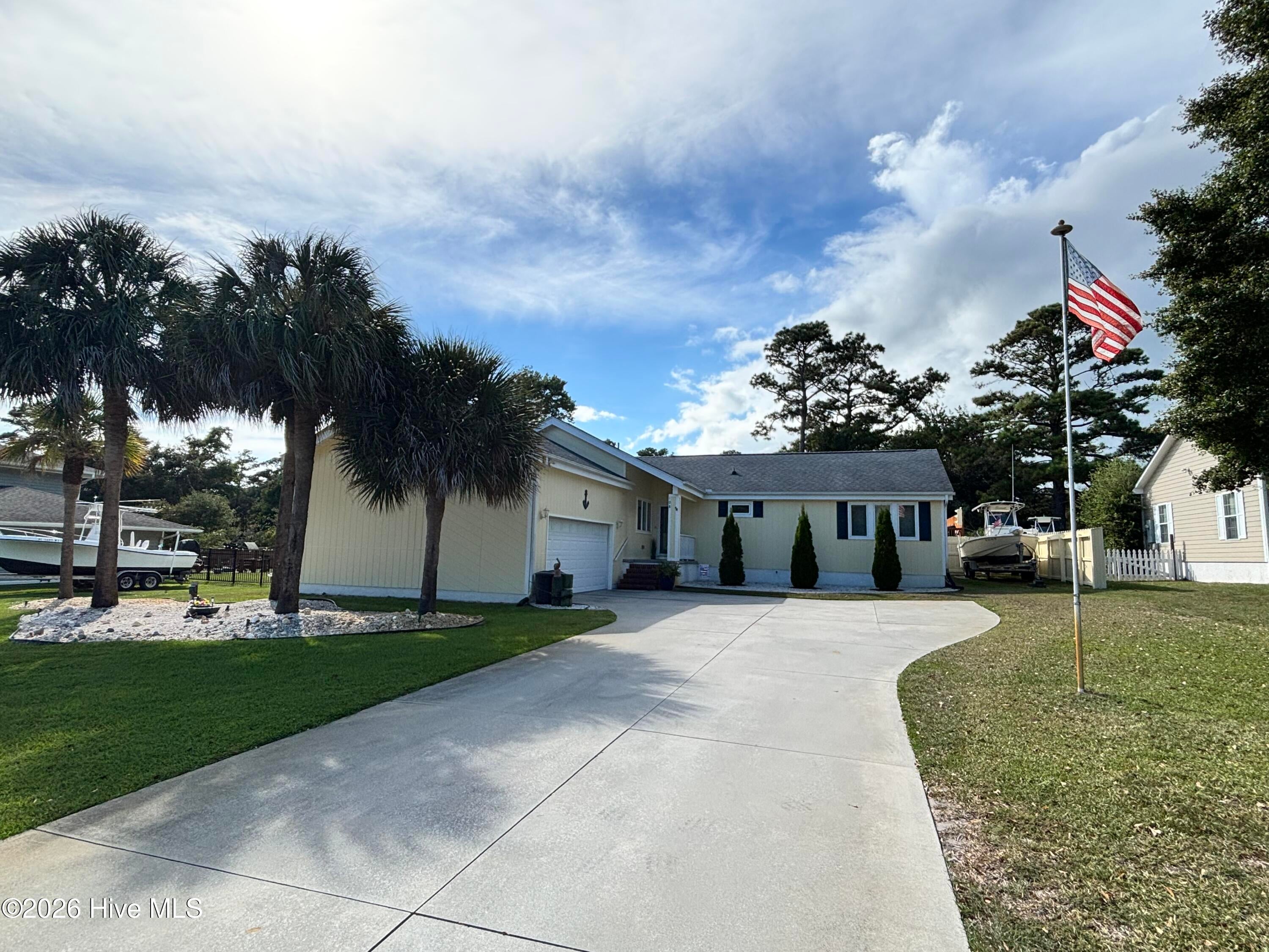108 Gull Harbor Drive
