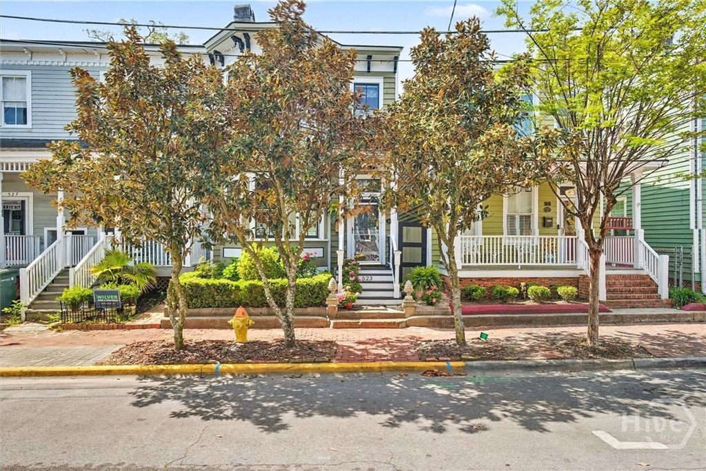 Photo of 523 E Gaston Street, Savannah, GA 31401 (MLS # SA353476)