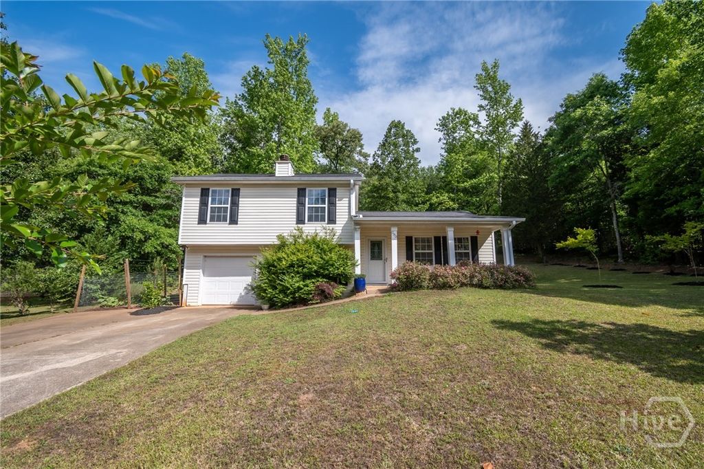 Photo of 280 Twin Creek Shores Shrs, Athens, GA 30605 (MLS # CL355774)