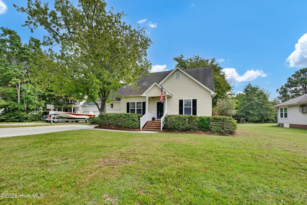 Photo of 609 Kings Arm Court, Wilmington, NC 28409 (MLS # 100609363)