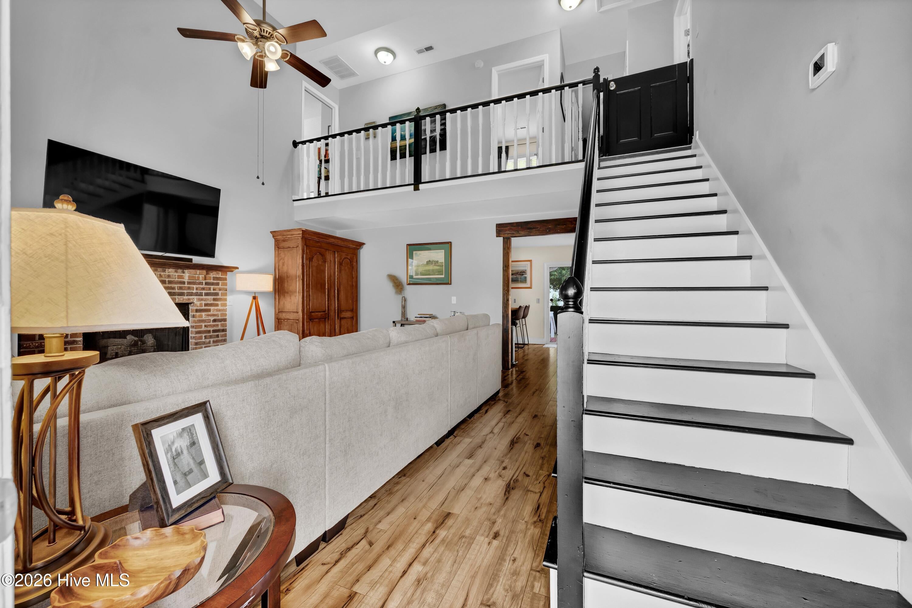 609 Kings Arm Court