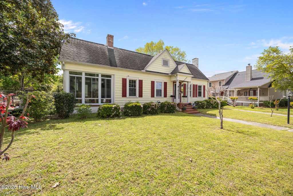 Photo of 4159 East Horne Avenue, Farmville, NC 27828 (MLS # 100566370)