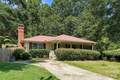 Homes For Sale - 6383 Arthur Drive<br/> Douglas County, Lithia Springs, GA 30122