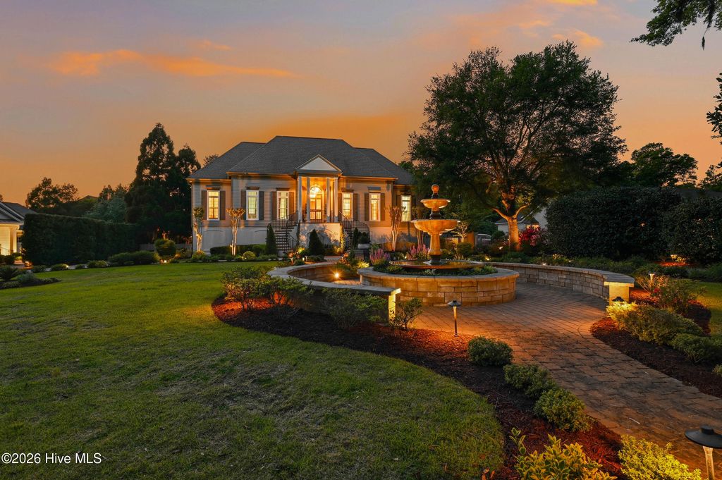 Photo of 605 Bradley Creek Point Road, Wilmington, NC 28403 (MLS # 100572573)