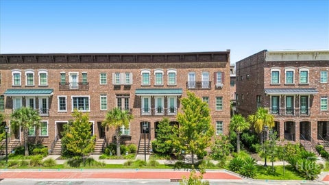 Townhouse For Sale - 440 Altamaha Street<br/> Savannah, GA 31401
