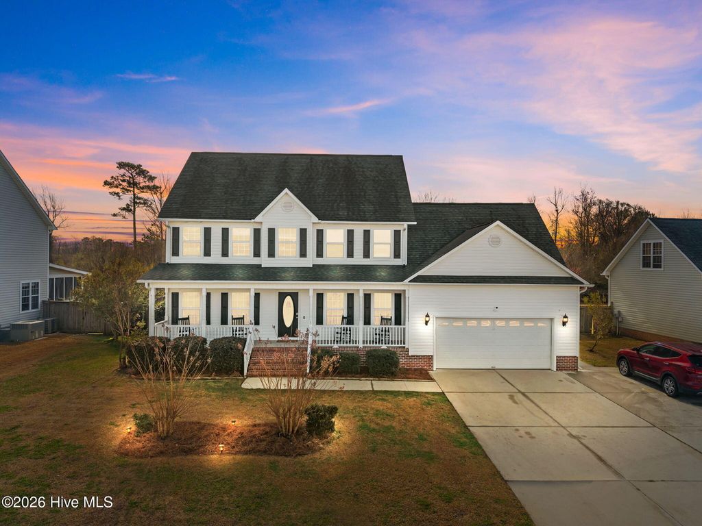 Photo of 211 Windham Lane, Jacksonville, NC 28540 (MLS # 100558634)