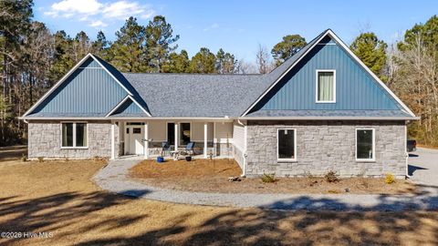 275 Van Moreadith Road New Bern NC 28562