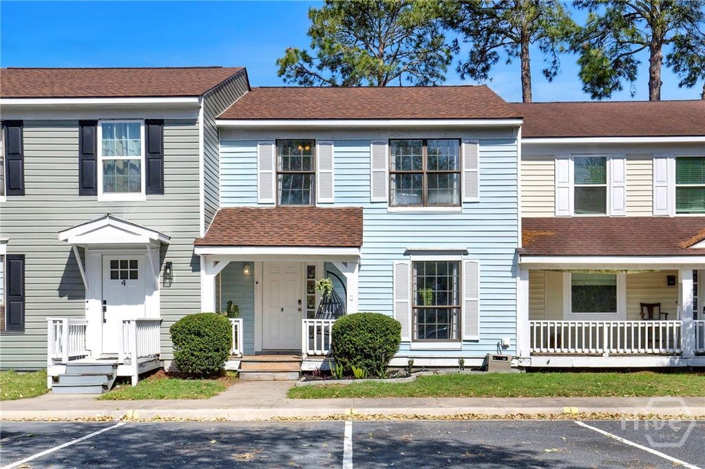 Photo of 912 Pineland Avenue, Hinesville, GA 31313 (MLS # SA352432)