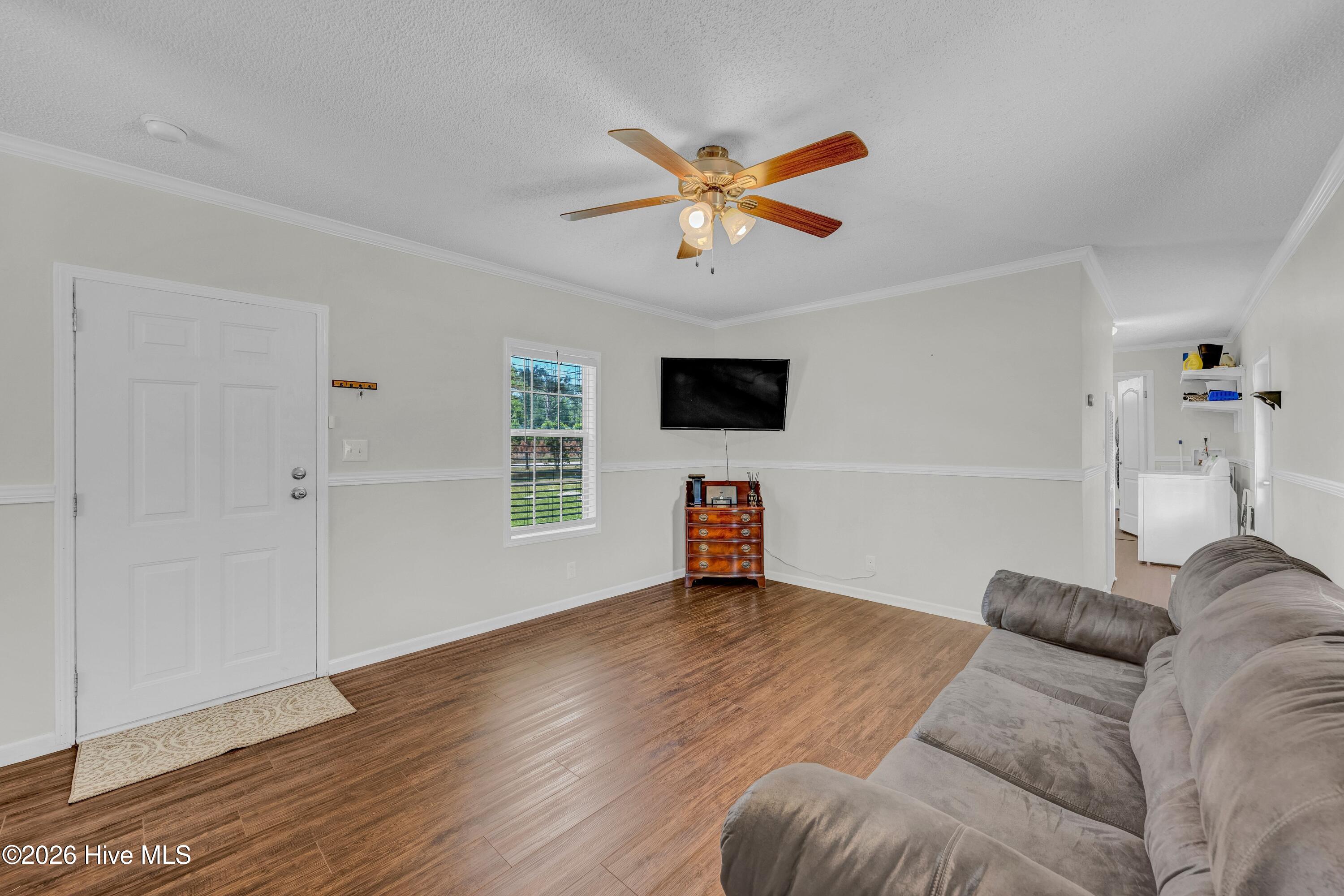 112 Gladiolus Road