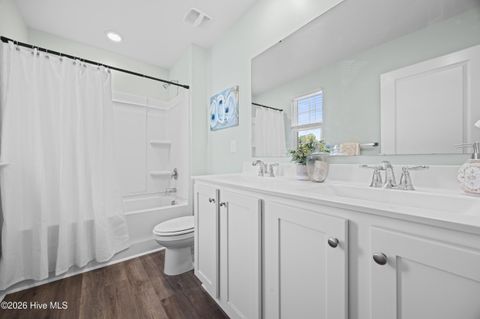 Tiny photo for 407 Airlie Vista Lane #Lot 127, Surf City, NC 28445 (MLS # 100561836)