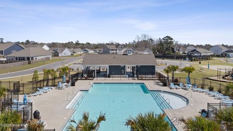 Tiny photo for 407 Airlie Vista Lane #Lot 127, Surf City, NC 28445 (MLS # 100561836)