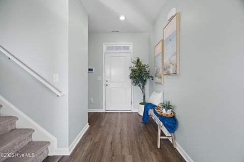 Tiny photo for 407 Airlie Vista Lane #Lot 127, Surf City, NC 28445 (MLS # 100561836)