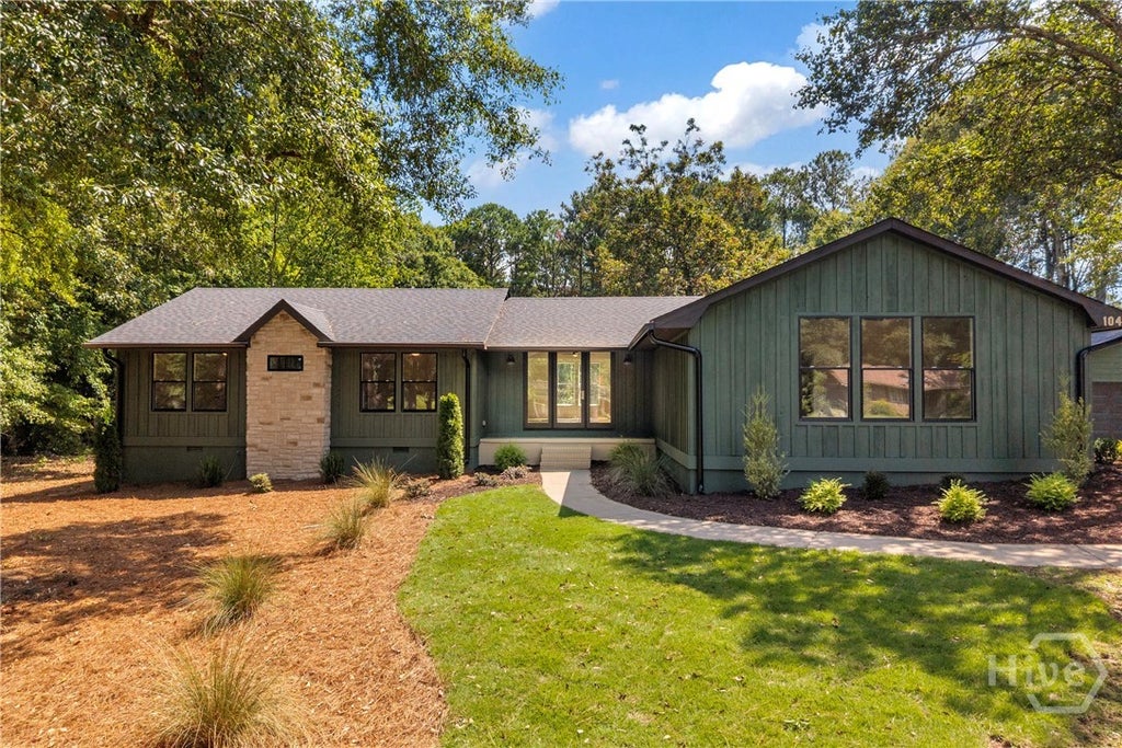 Photo of 1040 Woodbine Drive, Watkinsville, GA 30677 (MLS # CL363929)