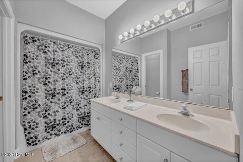 Tiny photo for 233 Racine Drive #Unit 63, Wilmington, NC 28403 (MLS # 100599306)