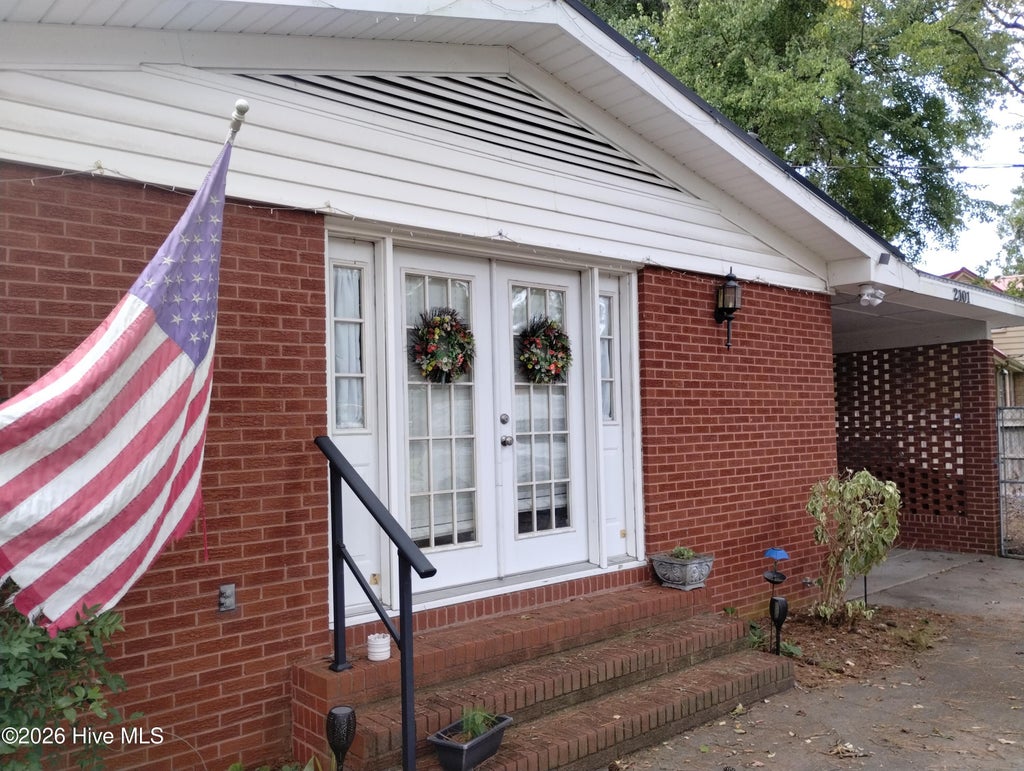 Photo of 2101 Michelle Drive, Kinston, NC 28504 (MLS # 100601865)