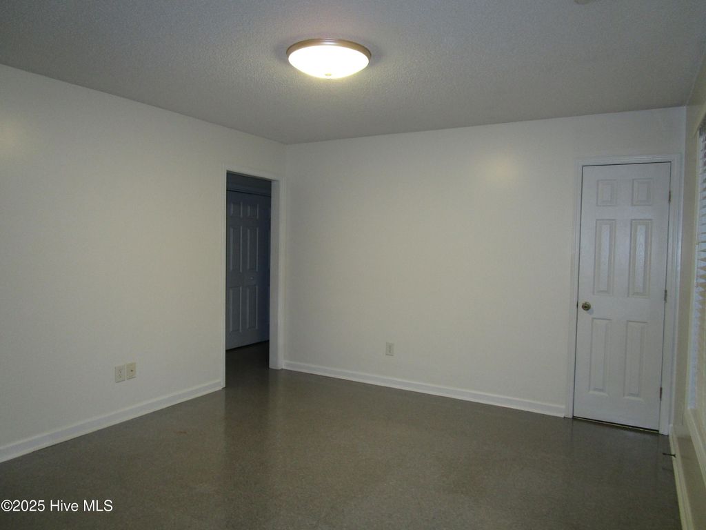 Photo of 231 Lakewood Drive #A, Jacksonville, NC 28546 (MLS # 100577346)