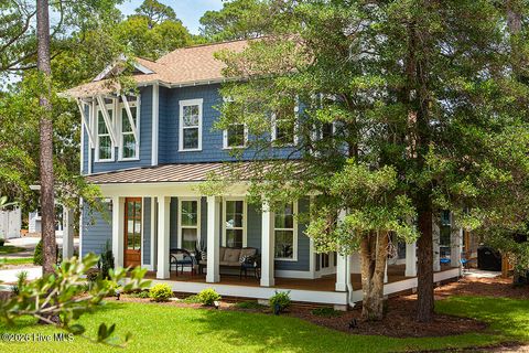 Photo of 6108 Harbor Oaks Drive, Southport, NC 28461 (MLS # 100562076)