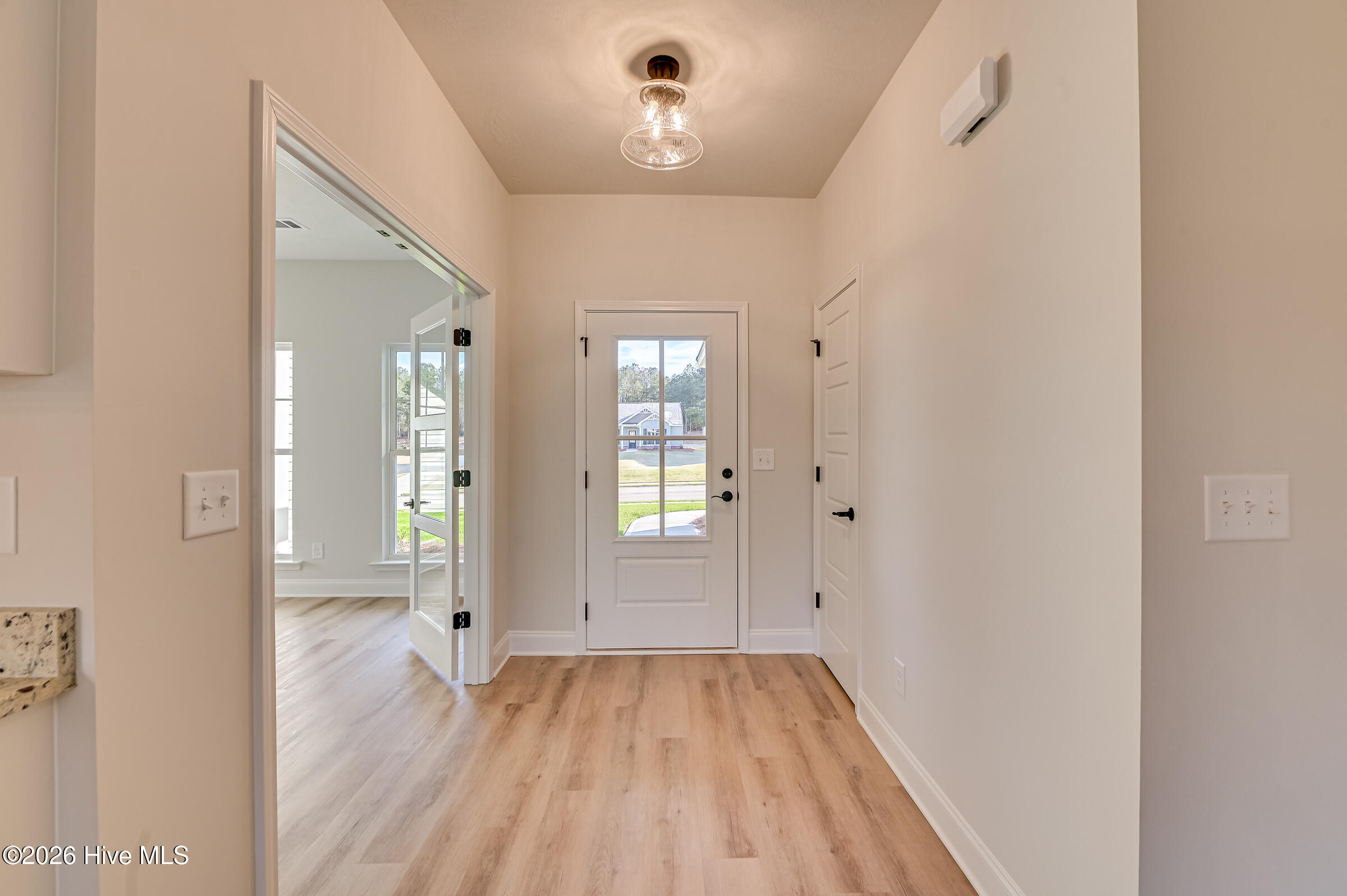 123 Willow Oak Circle