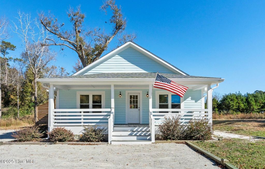 Photo of 1070 Midway Road SE, Bolivia, NC 28422 (MLS # 100545908)