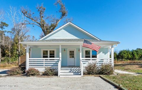 Photo of 1070 Midway Road SE, Bolivia, NC 28422 (MLS # 100545908)