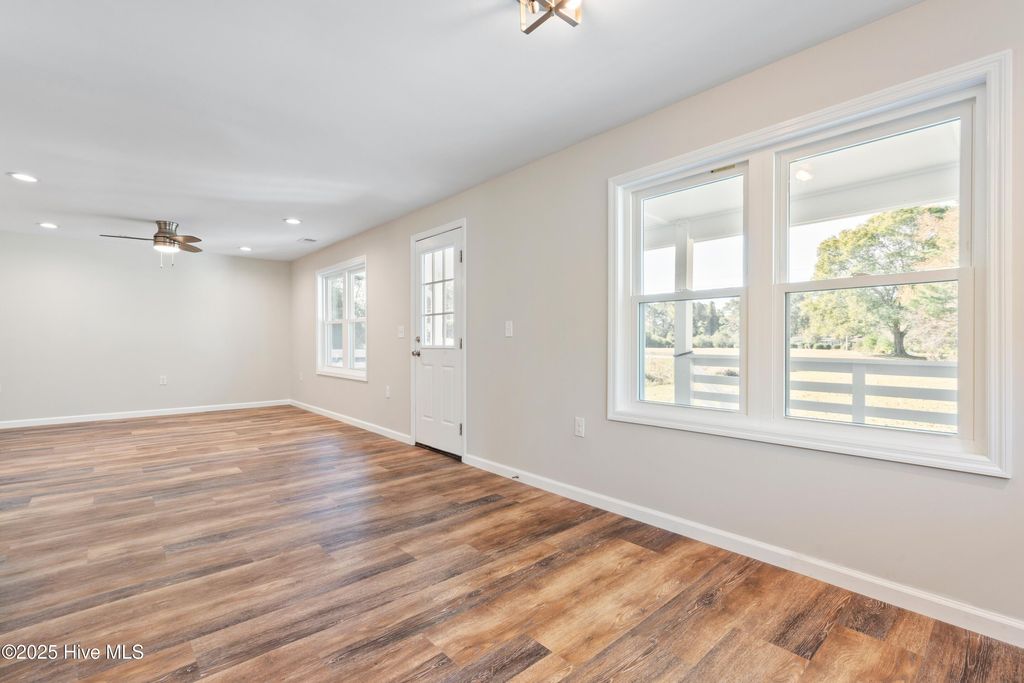 Photo of 1070 Midway Road SE, Bolivia, NC 28422 (MLS # 100545908)