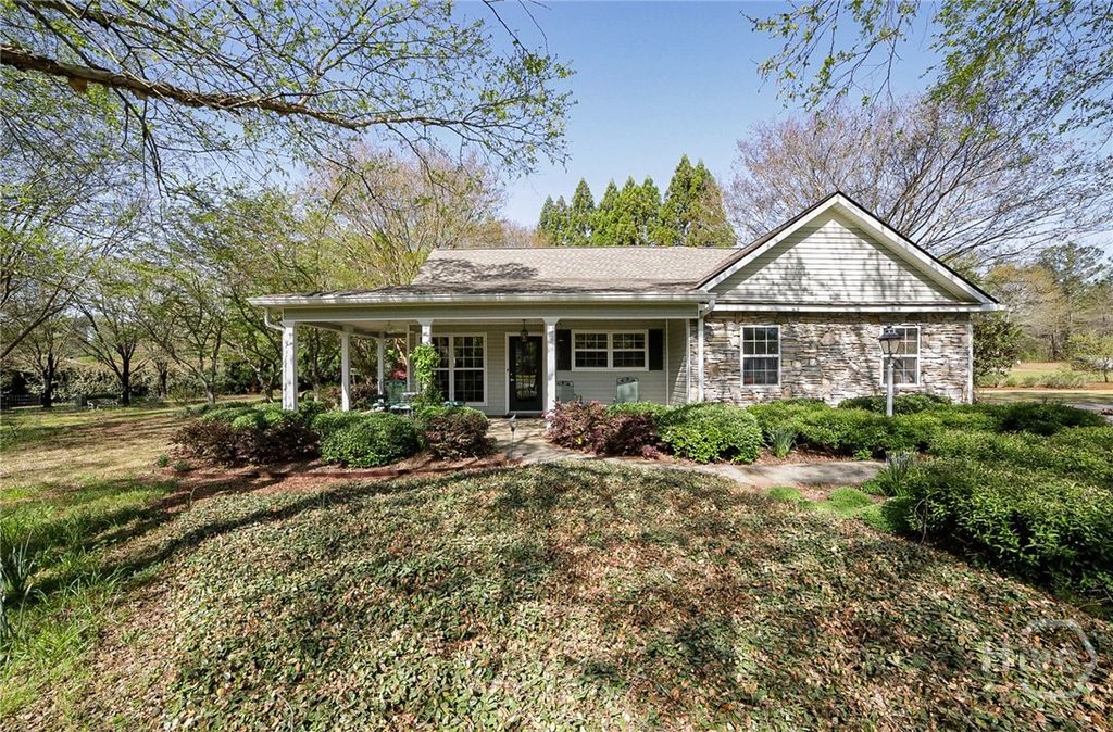 Photo of 101 Stillwater Court, Winterville, GA 30683 (MLS # CL355759)
