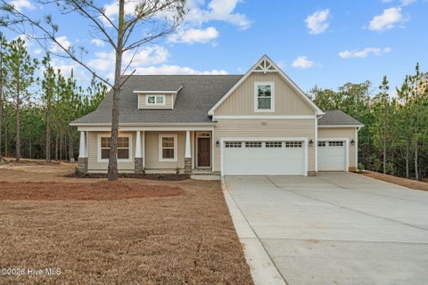 Homes For Sale - 1029 Ivory Lane<br/> Moore County, West End, NC 27376