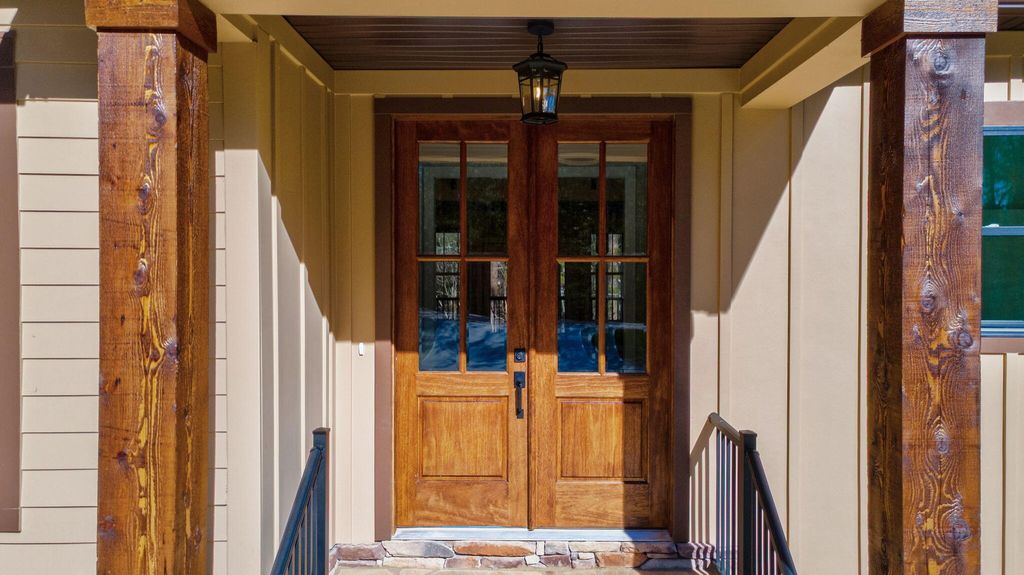 Photo of 112 Elliott Circle, McCormick, SC 29835 (MLS # 551464)