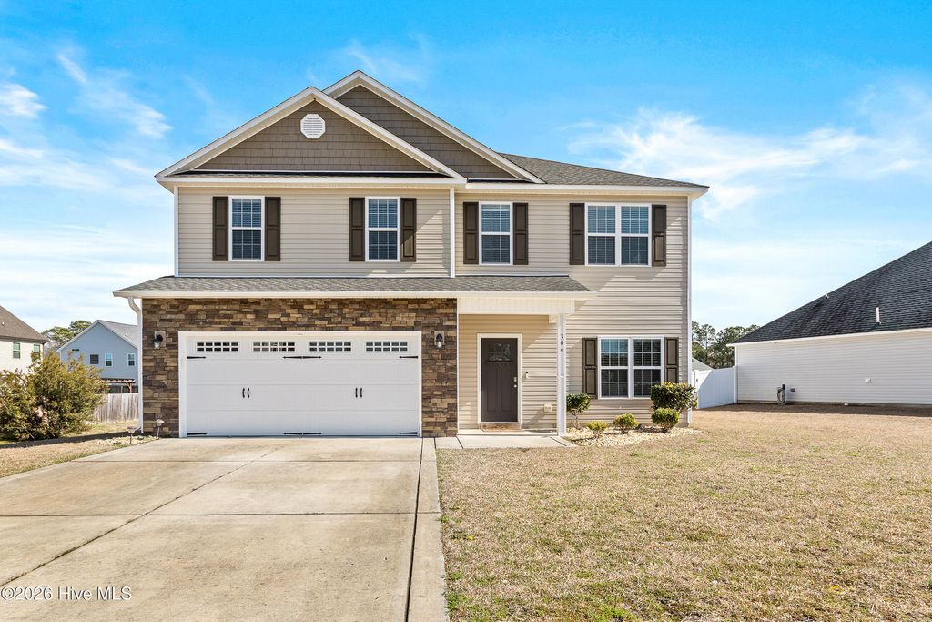 Photo of 304 Little Egret Lane, Swansboro, NC 28584 (MLS # 100557533)