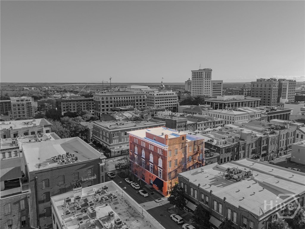 110 Barnard Street 213