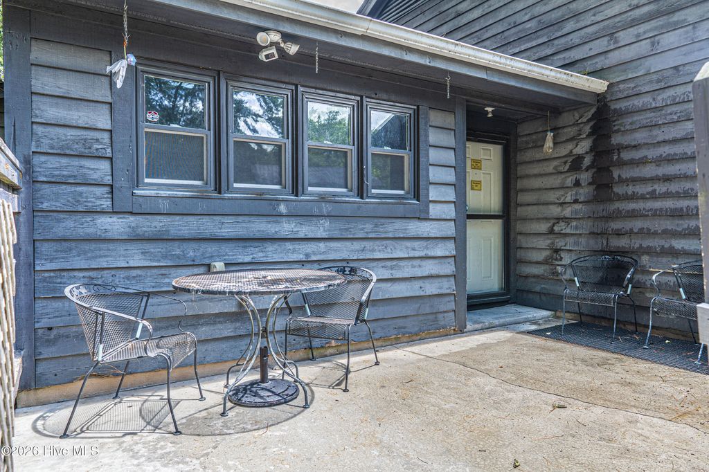 Photo of 804 Crawford Creek Drive, Rockingham, NC 28379 (MLS # 100584200)