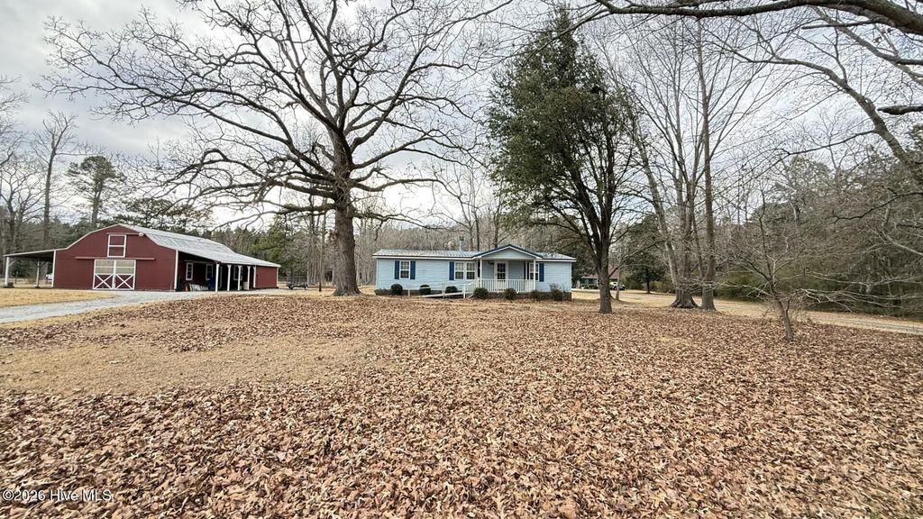 Photo of 1068 Harrells Loop Road, Jacksonville, NC 28540 (MLS # 100551820)