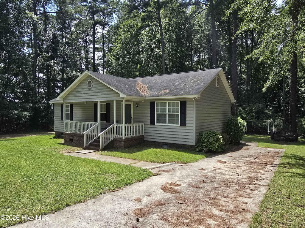 Photo of 1117 Avalon Drive, Rockingham, NC 28379 (MLS # 100590538)
