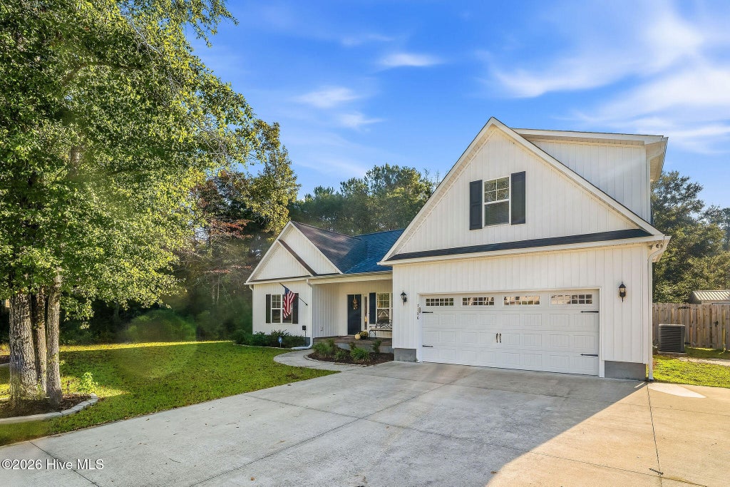 Photo of 7186 Old Stump Drive SE, Leland, NC 28451 (MLS # 100611378)