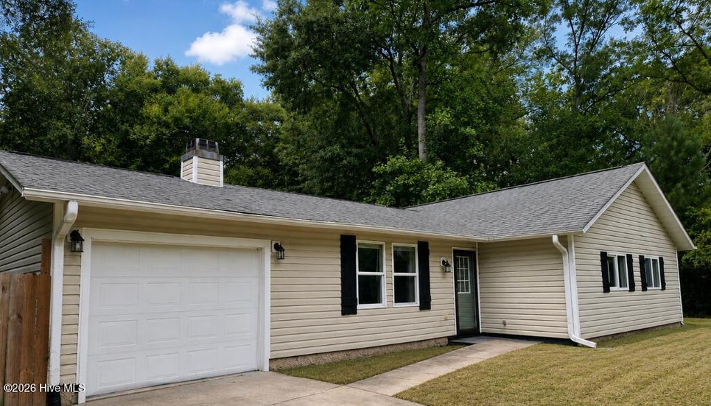Photo of 220 Winter Place, Jacksonville, NC 28540 (MLS # 100593353)