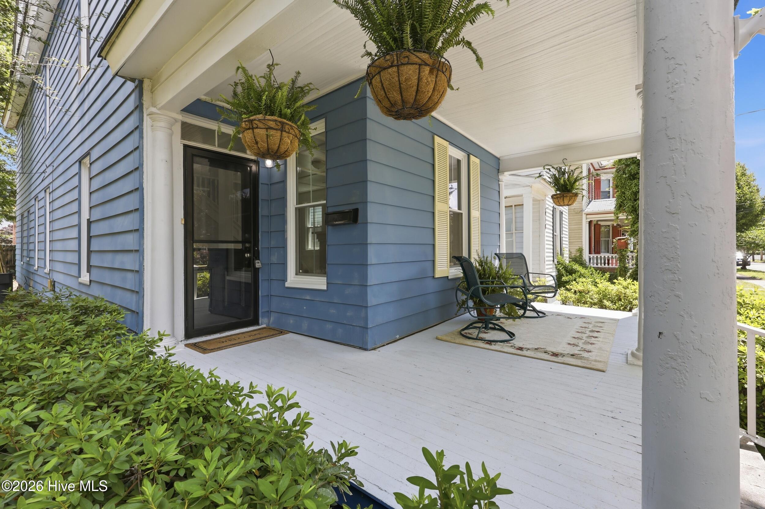 612 W Main Street
