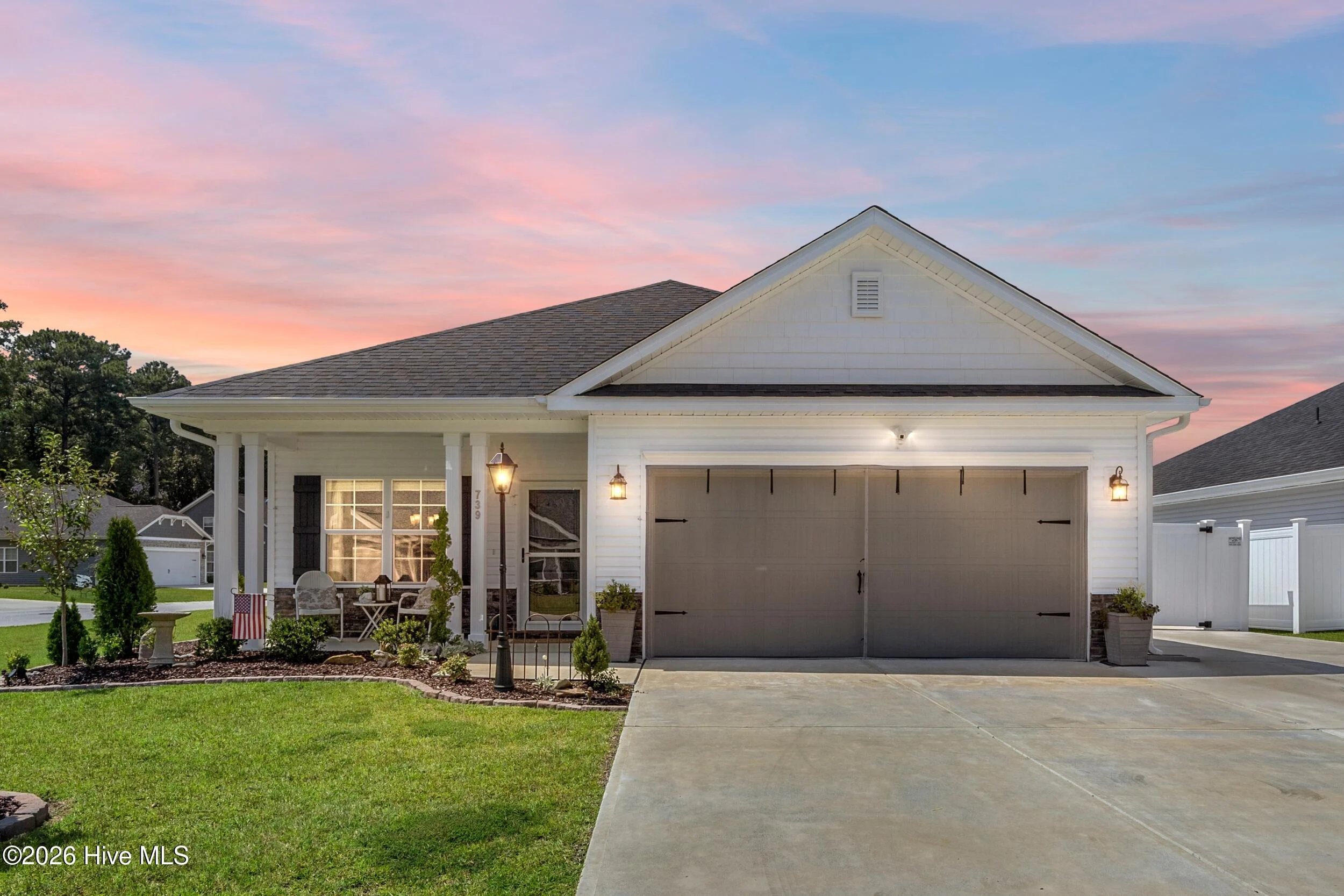 739 Greenwich Place