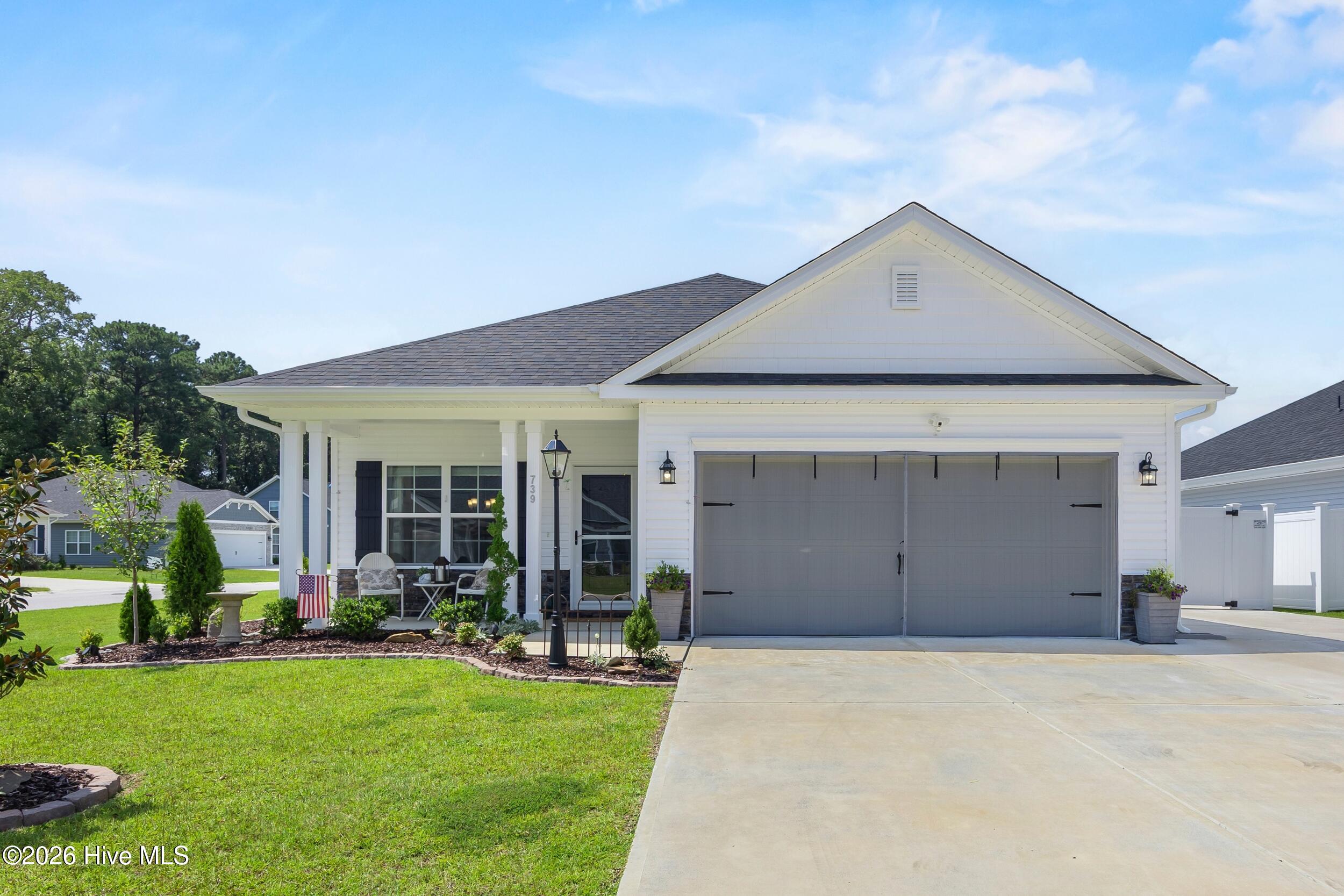 739 Greenwich Place