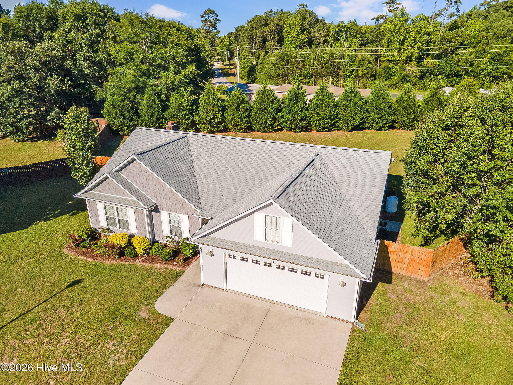 506 Compass Court